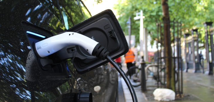 charge car on public roads