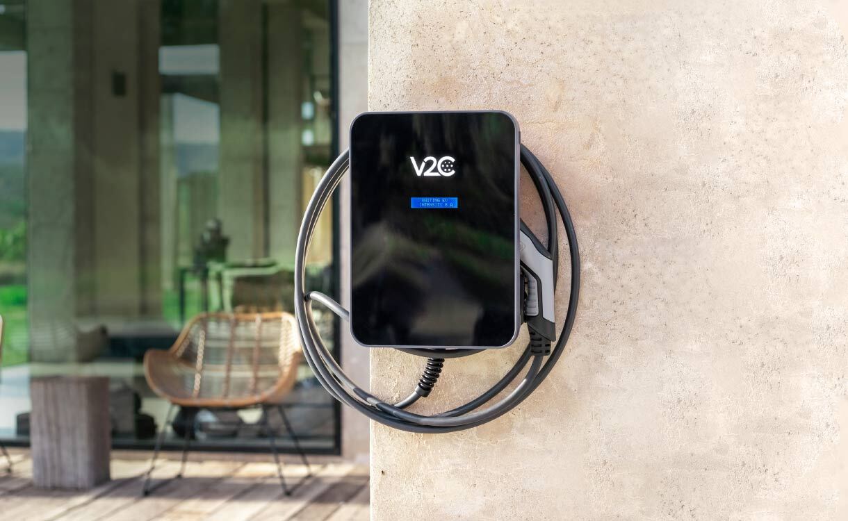 TRYDAN BY V2C THE BEST ELECTRIC CAR CHARGER OF THE MOMENT STEP BY STEP  INSTALLATION 