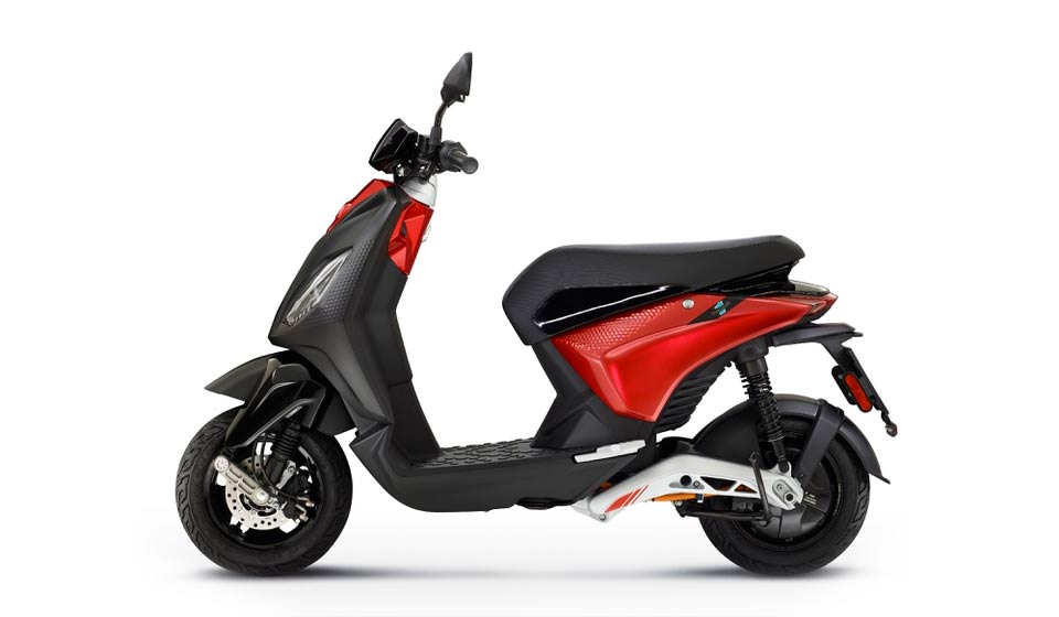 Piaggio uno moto elettriche