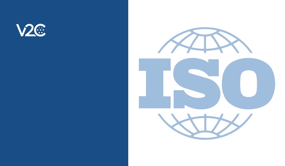 ISO 15118 Testlabor von V2C: V2C Logo neben dem ISO Schriftzug als Symbolgrafik